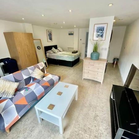 Cambridge City Centre Studio, Sleeps 3 外观 照片